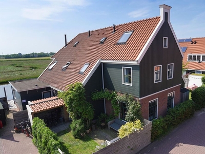 Veenderijgouw in Broek in Waterland (142m2)