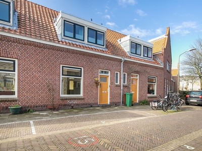 Dorreboomstraat 18