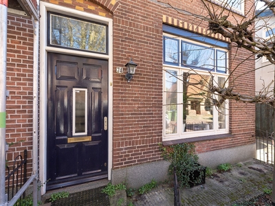 Leeghwaterstraat 74