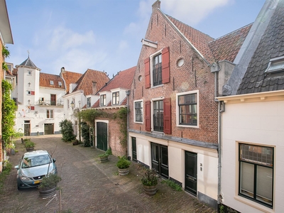 Valkestraat 31