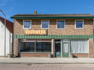 Voorstraat 1