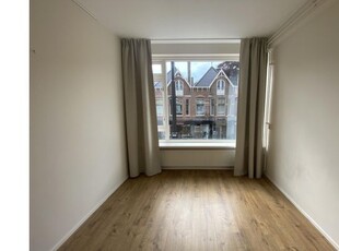 Huur 3 slaapkamer appartement van 65 m² in Rotterdam