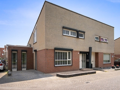 Jacob van Maerlantstraat 12