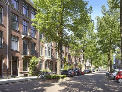 Johannes Verhulststraat in Amsterdam (215m2)