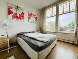 Appartement te huur Valkenboskade, Den Haag