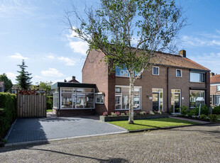 Prins Bernhardstraat 13