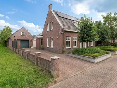 W.J. van der Hooftstraat 12