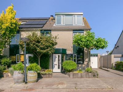 Clariet Kok-van Alphenstraat 43