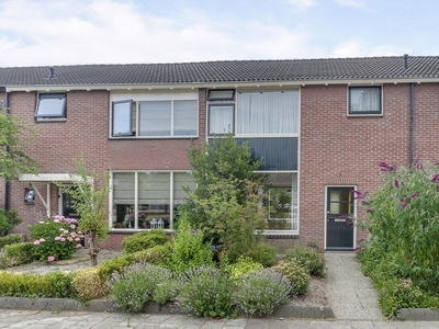 Huis J.J. van Deinselaan in Almelo