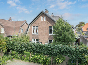 Heuveloordweg 16