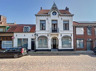 Koninginnestraat 15