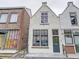 Sint Domusstraat 37