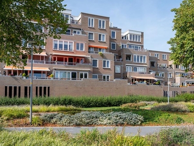 Urkwal in Almere (77m2)