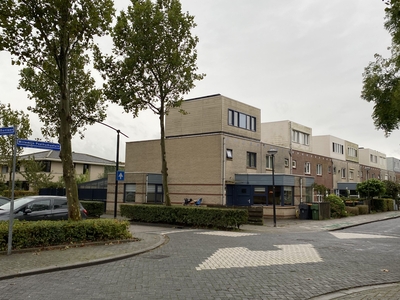 Woonhuis in Heerhugowaard met 6 kamers