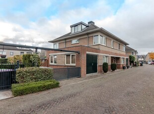 Madelon Lulofsstraat 28, Spijkenisse