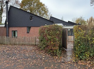 Zuiddijk 61A84, Oude