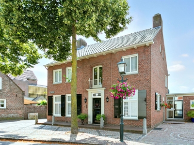 Nieuwstraat 2