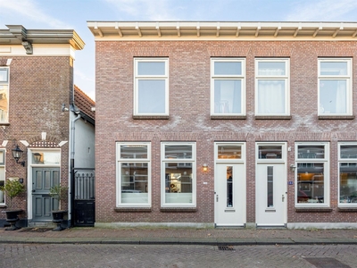 Spoorstraat 10