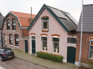 Voorstraat 48