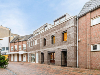 Einderstraat 17A,B