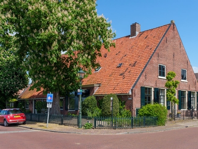 Donkerstraat 27