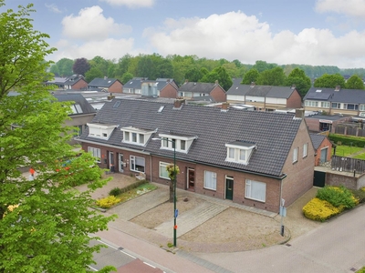 Dorpstraat 98