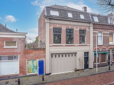 Mgr. van de Weteringstraat 30 30 bis