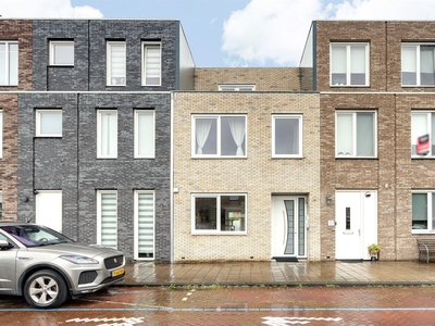 Prof. R. Casimirstraat 34 A