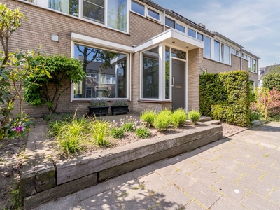 Zadelmakerstraat 10