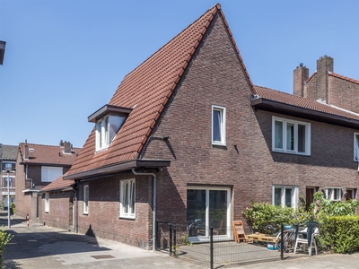 Jekerstraat 36