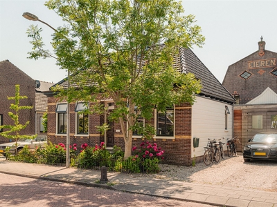 van Beekstraat 36