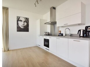 Huur 2 slaapkamer appartement van 89 m² in Rotterdam