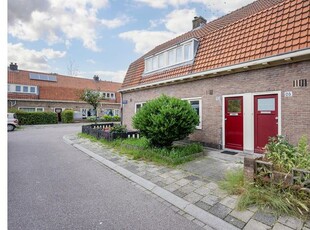 Huur 2 slaapkamer huis van 57 m² in Amsterdam