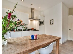 Huur 3 slaapkamer appartement van 73 m² in Amsterdam