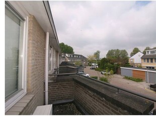 Huur 5 slaapkamer appartement van 165 m² in Capelle aan den IJssel