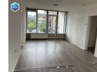 Huur 5 slaapkamer appartement van 60 m² in Amsterdam