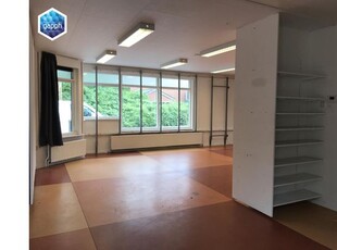 Kamer van 100 m² in Lelystad