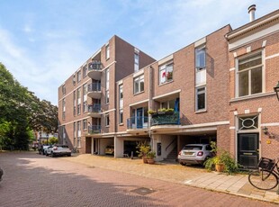 Appartement in 's-Gravenhage met 5 kamers