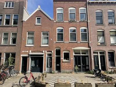 Lambertusstraat in Rotterdam (71m2)