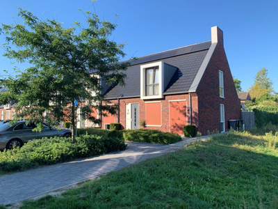 Woonhuis in Almelo met 4 kamers