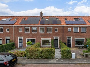 Johan van Oldenbarneveltstraat 8, Zwolle