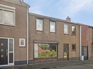 Polenstraat 18, Axel