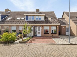 Zeebrekersweg 33, Ouddorp