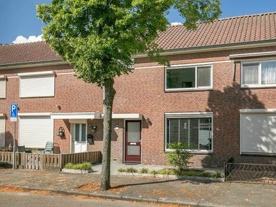 Cornelis Trooststraat in Helmond (80m2)