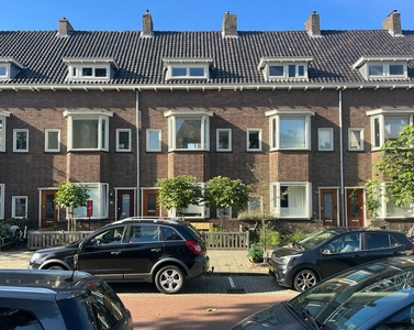 Gladiolusstraat in Rotterdam (102m2)