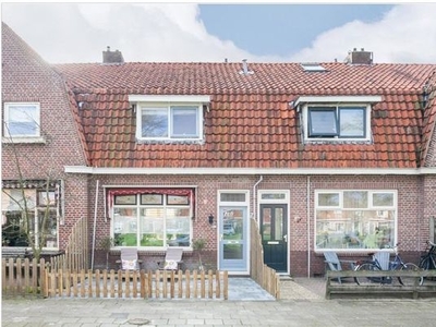 Monnikstraat in Sneek (87m2)