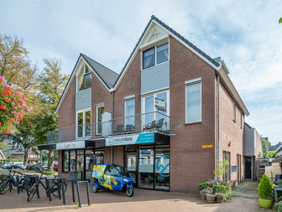 Dorpsstraat 77