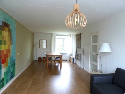 Appartement te huur Bachstraat, Leiden