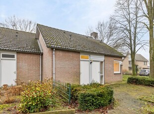 Julianahof 82, Baarle