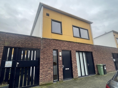 Veenmos in Reuver (110m2)